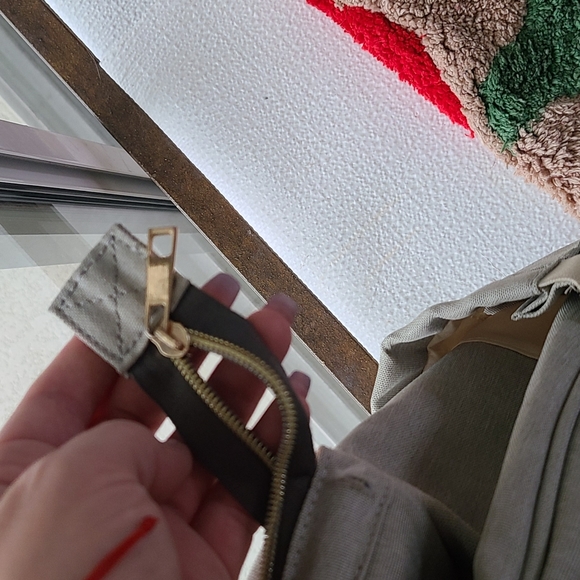 (Sold) Diaper backpack - Picture 7 of 7